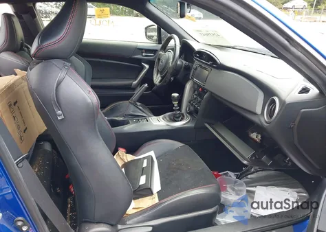 2015 Subaru Brz Limited из США, поврежденный, VIN JF1ZCAC16F9601397